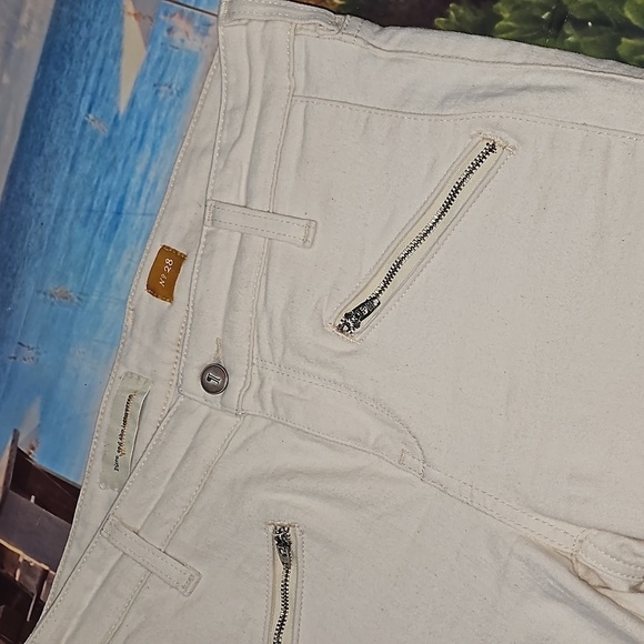 Pilcro and the Letterpress Cream Zippered Ankle Skinny Jeans Size 28 - Picture 6 of 10
